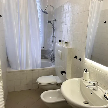 Magnolia Apartament Bolonia
